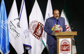 گزارش تصویری مراسم تجلیل از خبرنگاران فعال رسانه های سینمایی