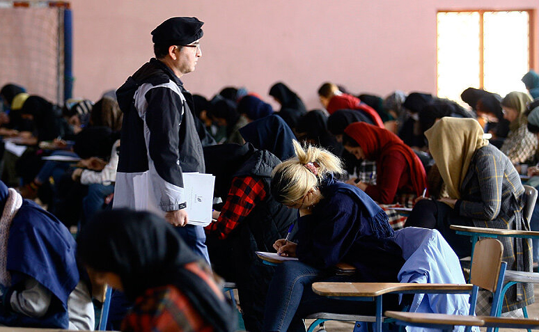 آزمون فیلمسازی در سراسر کشور برگزار شد/ آذرپندار: نمیگذاریم کسی به دلیل کمبود امکانات از فیلمسازی جا بماند