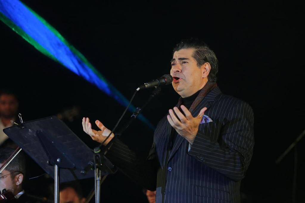 اجرای سالار عقیلی در جشن بزرگ «هم‌آغاز»