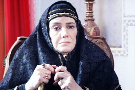 فخری خوروش در آمریکا درگذشت