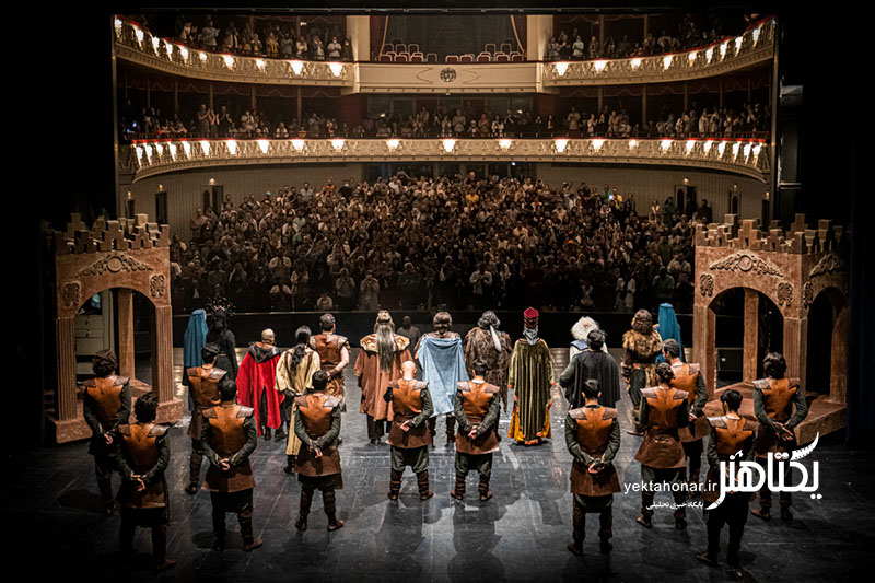 «هفت خان اسفندیار» تا ۲۲ تیرماه روی صحنه خواهد ماند