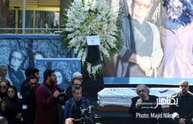 گزارش تصویری مراسم تشییع داریوش مهرجویی و وحیده محمدی‌فر از تالار وحدت