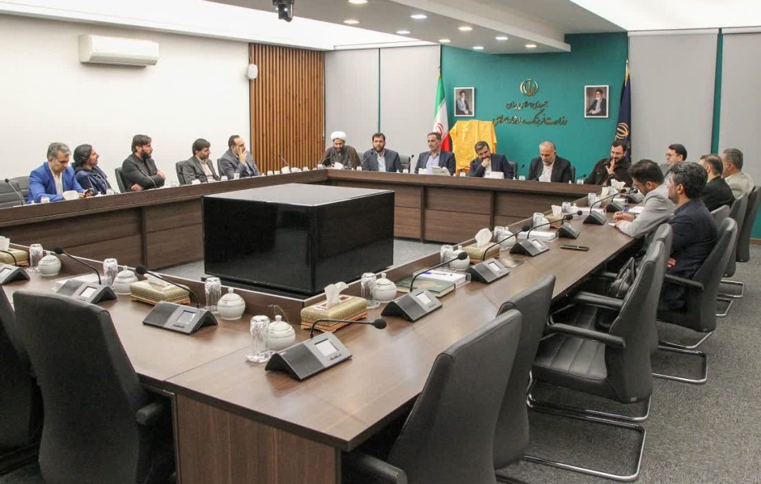 جشنواره ملی تئاتر لاله های سرخ خوزستان بینالمللی برگزار میشود