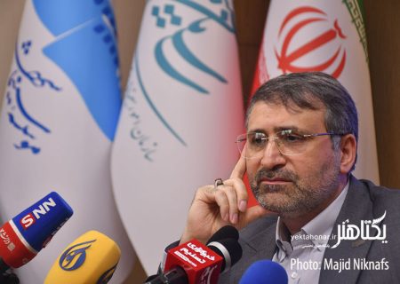 بهمن سبز هم اظهارات میرزاخانی را تکذیب کرد/ جشنی که با بی‌مهری به مستند و کوتاه کلید خورد!