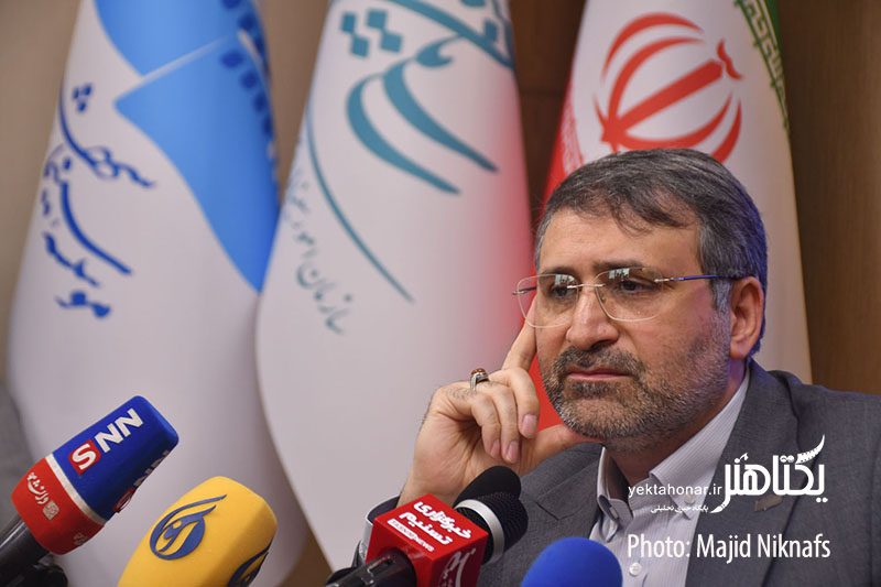 بهمن سبز هم اظهارات میرزاخانی را تکذیب کرد/ جشنی که با بیمهری به مستند و کوتاه کلید خورد!