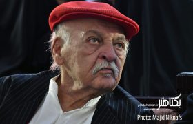 عکس‌های نکوداشت علی اکبر صادقی در انجمن آثار و مفاخر فرهنگی‎