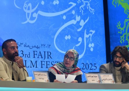 «چشم بادومی» و عشق به خواننده کی‌پاپ کره‌ای + عکس