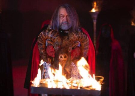 همه چیز درباره نقش ماورایی شریفی نیا در «ناریا»