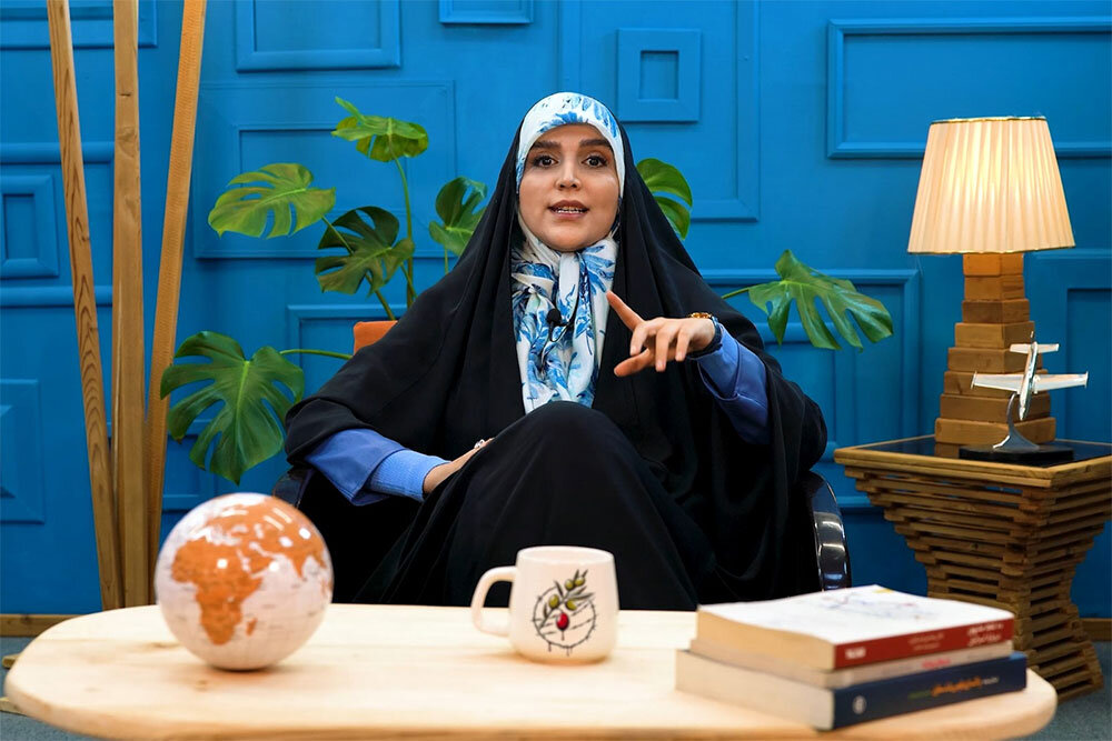 مژده لواسانی: ایران مادری مقاوم و شیر زنی تاریخ ساز است