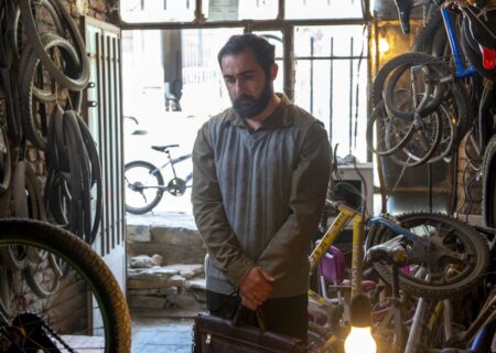 «دوچرخه آبی» به تدوین رسید