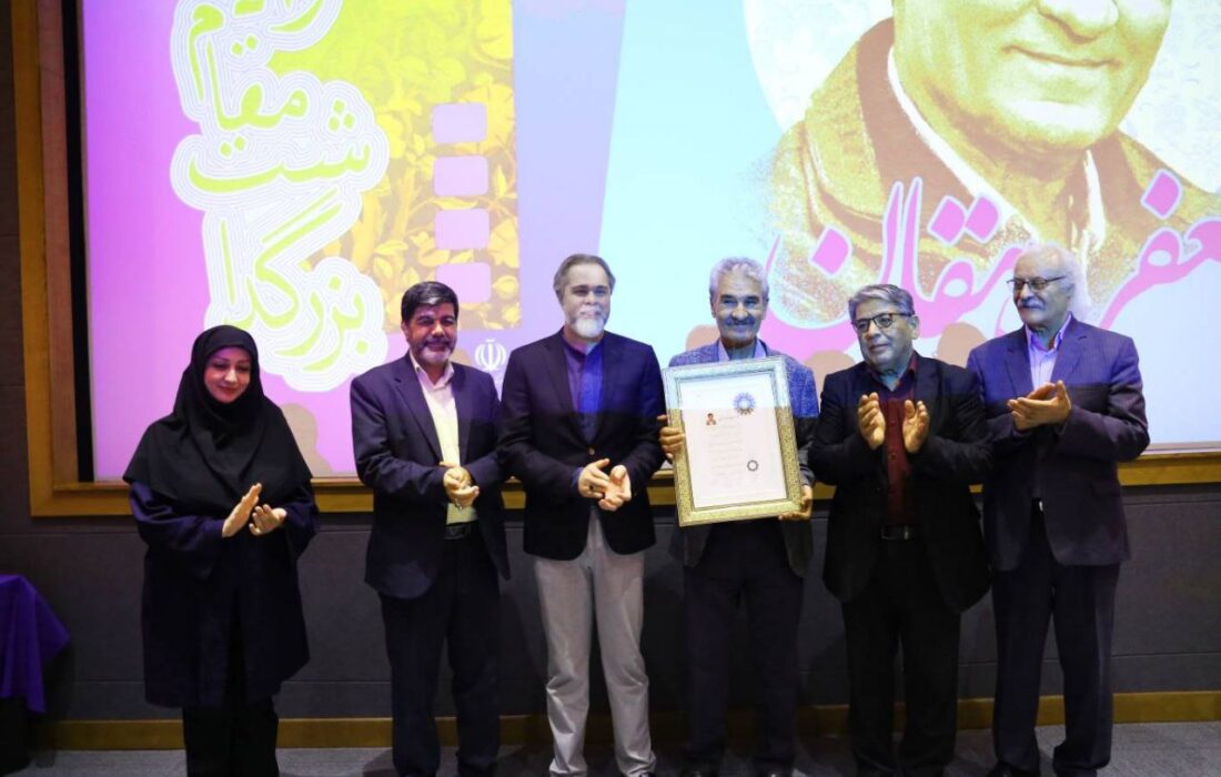 تجلیل از جعفر دهقان پرکارترین بازیگر سینمای دفاع مقدس