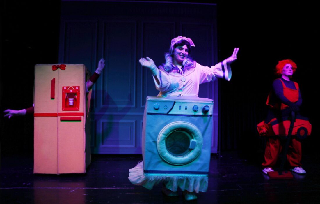 سومین روز جشنواره تئاتر «شهر» میزبان ۱۴ اثر نمایشی شد