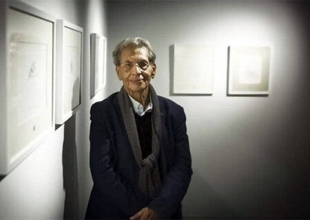 نمایش دنیای «دم و دماغ» کامبیز درم‌بخش