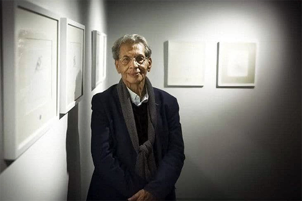 نمایش دنیای «دم و دماغ» کامبیز درم‌بخش