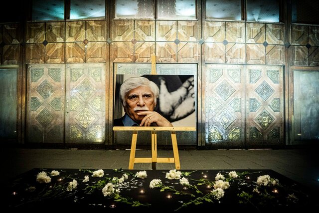 کاشت درخت «افرا» به یاد بهرام بیضایی در تئاترشهر